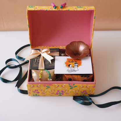 Floral Fabric Trunk Box