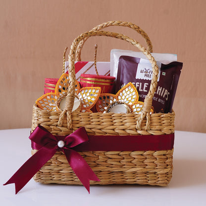 Natural Fiber Festive Gift Basket